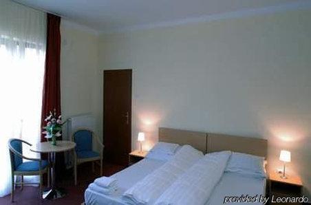 Hotel Korona Termal Harkany Ruang foto